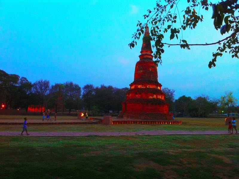 ホテル The Park Ayutthaya エクステリア 写真